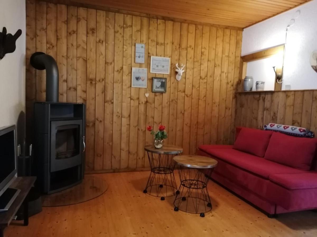 Ferienwohnung Haus Holunder Weißbriach Exterior foto