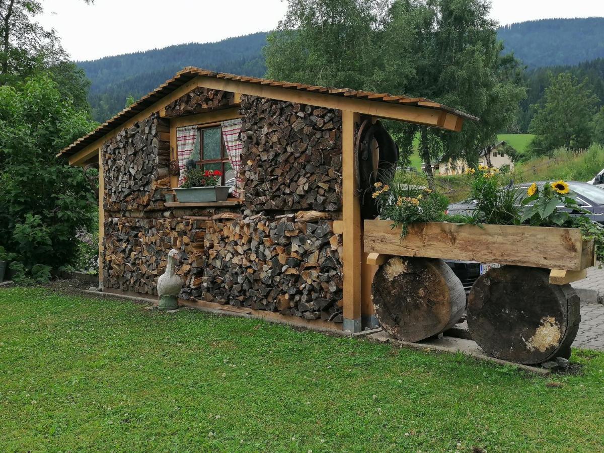 Ferienwohnung Haus Holunder Weißbriach Exterior foto