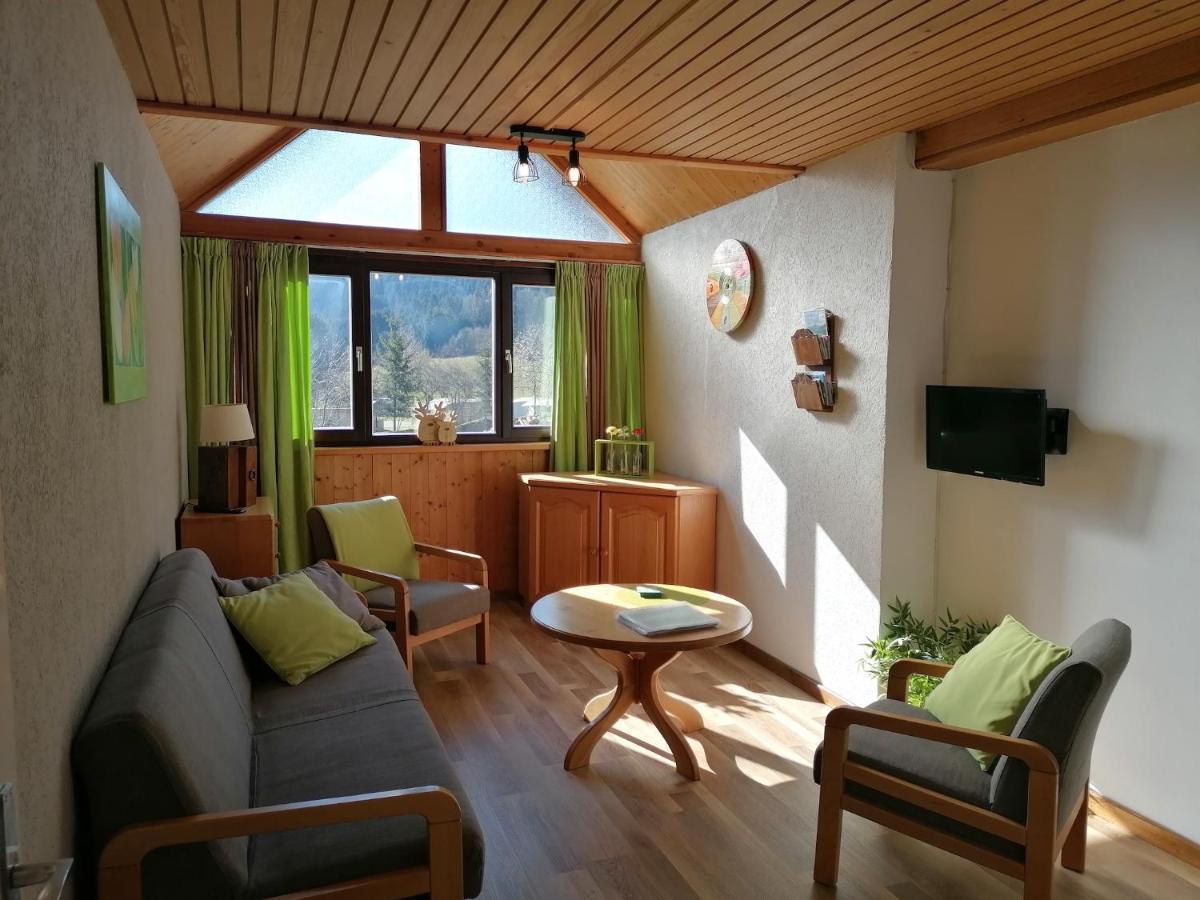Ferienwohnung Haus Holunder Weißbriach Exterior foto